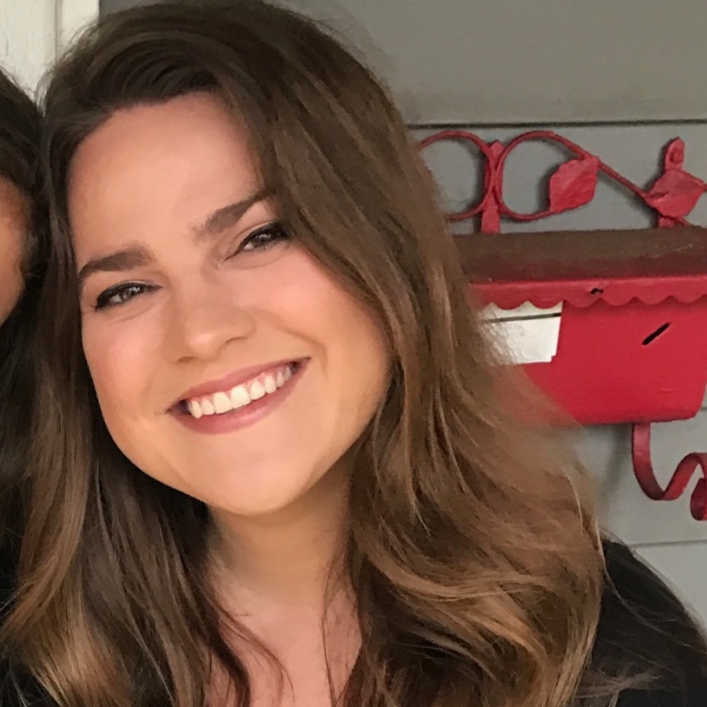 Meet your Posher, Ellie